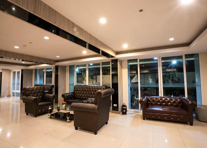 Nrc Hotel 3*